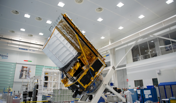 NEWS AMOS Satellite Euclid (©ESA-ATG-medialab)